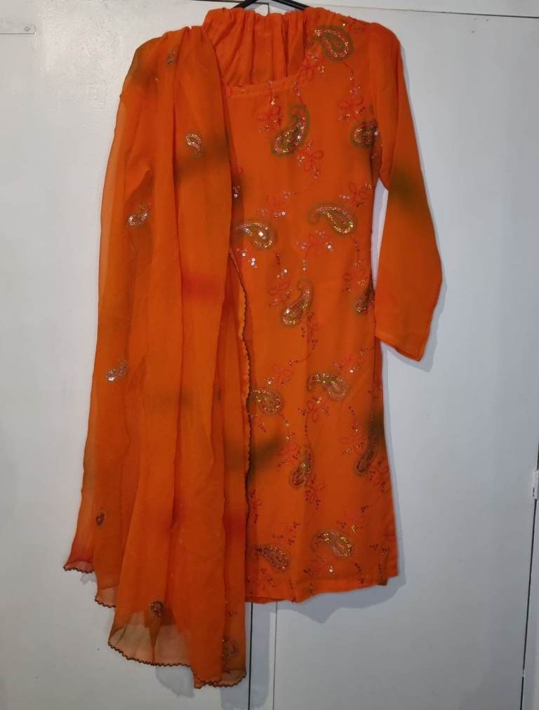 image for New. Orange kurti salwar with greeb gold embroidery work. Chest32 Asian dress 