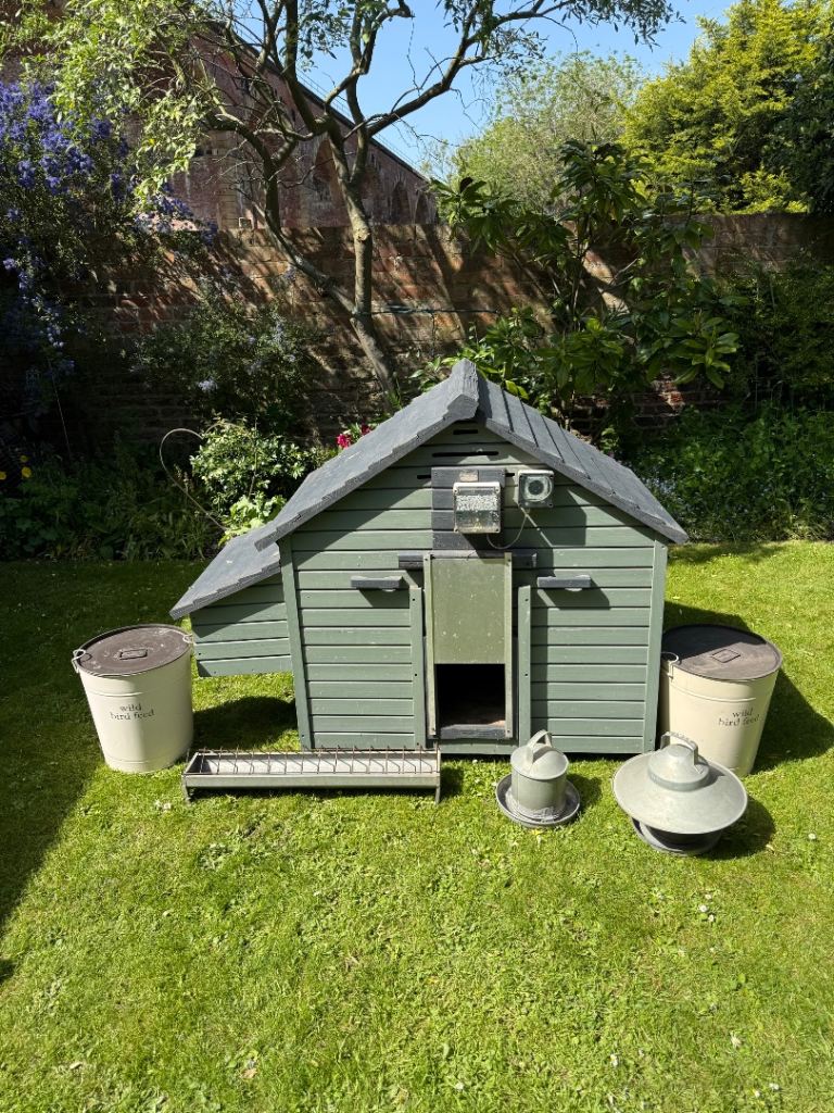 Chicken coop