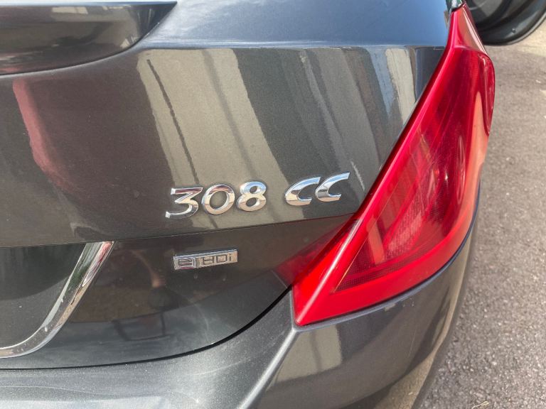 Peugeot, 308, Convertible, 2013, Manual, 1560 (cc), 2 doors