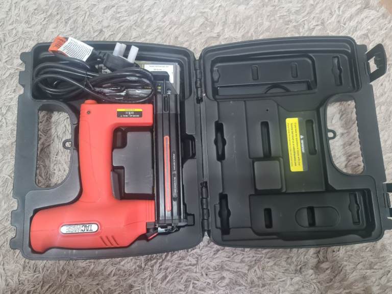 Tacwise master nailer staple nail gun