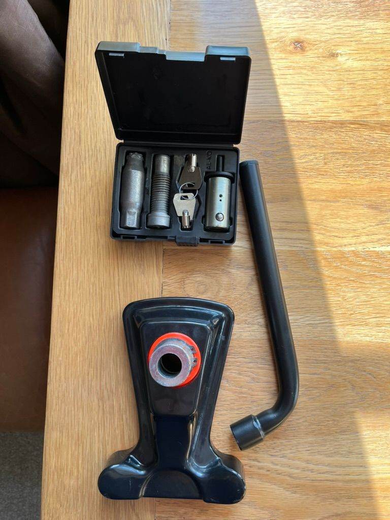 Alko 44 Wheel Lock 