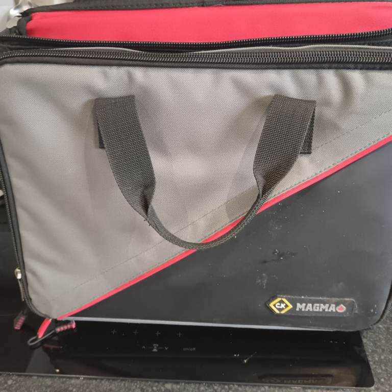 Magma rool/laptop bag