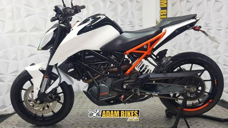2017 KTM DUKE 125 ABS | *WARRANTY PROVIDED* 