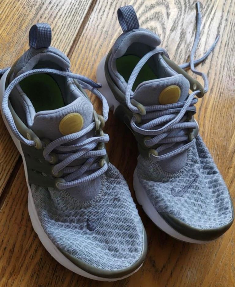 Nike Air Presto Trainers - Size 4.5Y - Fantastic condition 