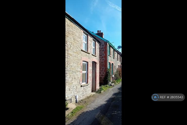 2 bedroom house in Victoria Terrace, Hay On Wye, HR3 (2 bed) (#2805543)