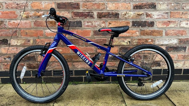Wiggins hybrid unisex bike. 20 inch. Under 40kg. 