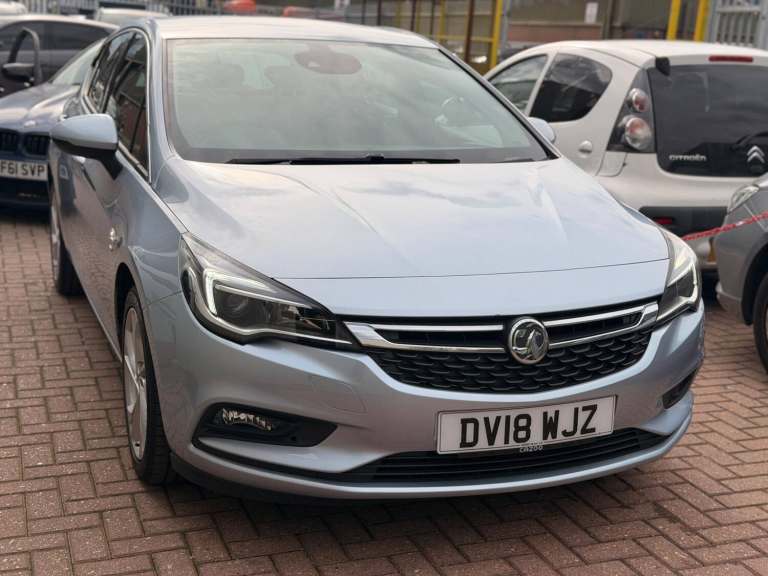 2018 Vauxhall Astra 1.0T ecoTEC SRi 5dr HATCHBACK PETROL Manual