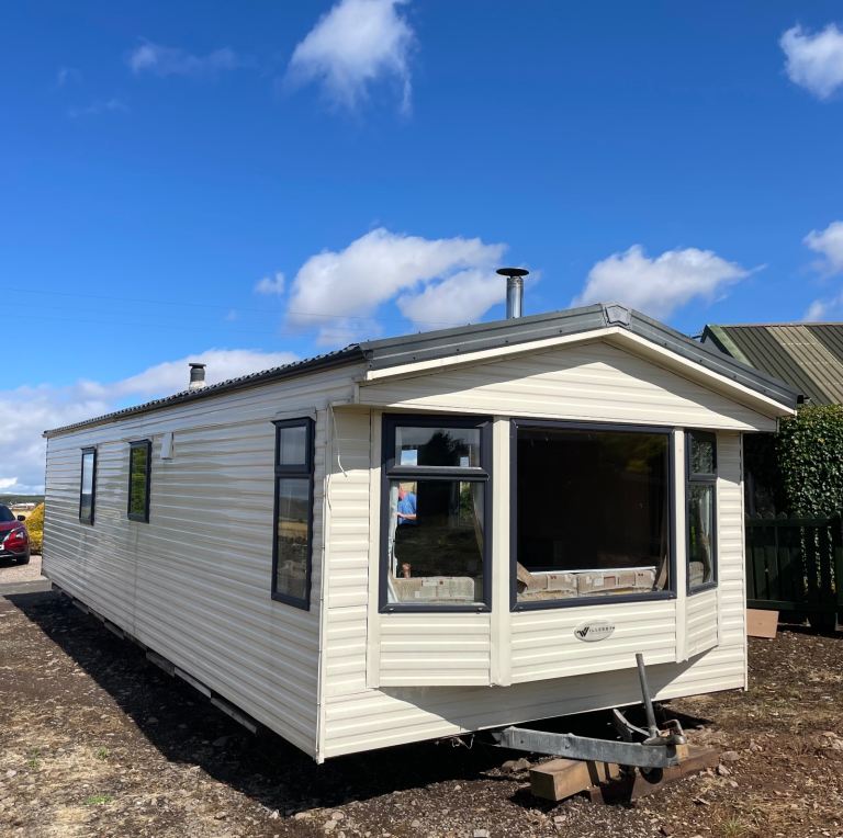 Static Caravan (2011)