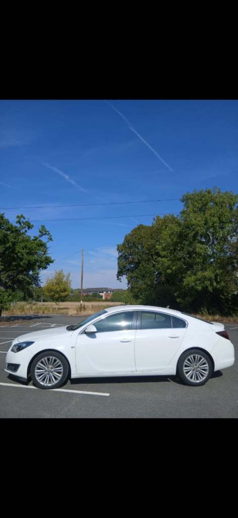 Vauxhall, INSIGNIA, Hatchback, 2014, Manual, 1956 (cc), 5 doors