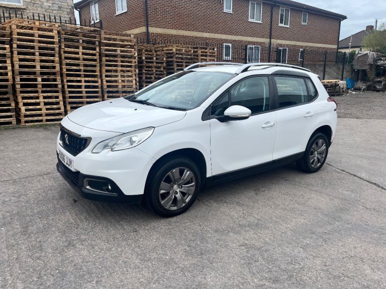 Peugeot, 2008, Hatchback, 2016, Manual, 1199 (cc), 5 doors