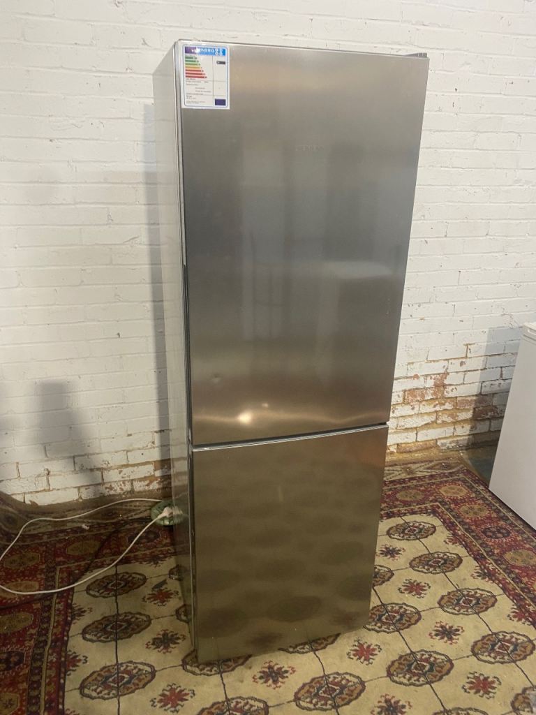 🚚Beautiful Siemens 175CM  Stainless Steel Fridge Freezer 