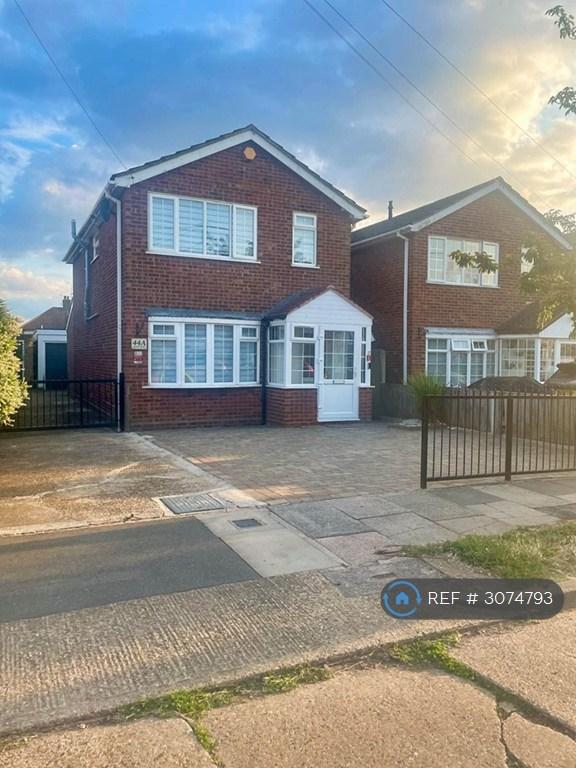 3 bedroom house in Gravel Road, Leigh-On-Sea, SS9 (3 bed) (#3074793)