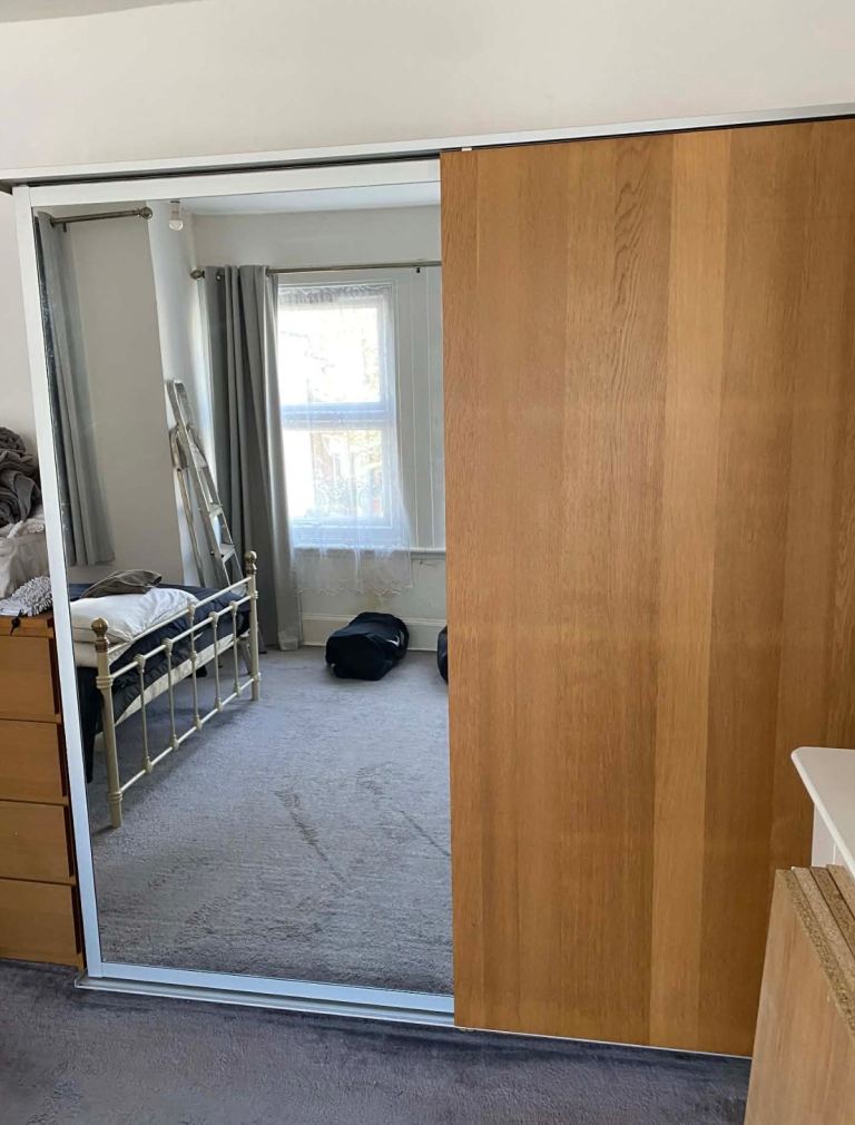 Free  bedroom furniture