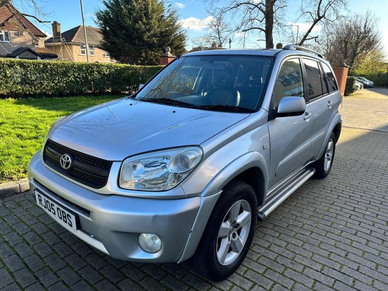 2005 Toyota RAV4 2.0 XT3 5dr ESTATE Petrol Manual