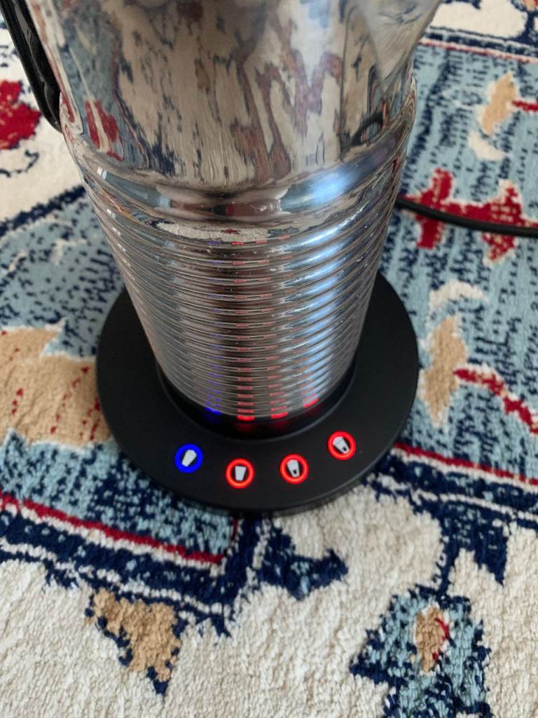 NESPRESSO by De'Longhi Vertuo Next+ Milk Frother Aeroccino 4 