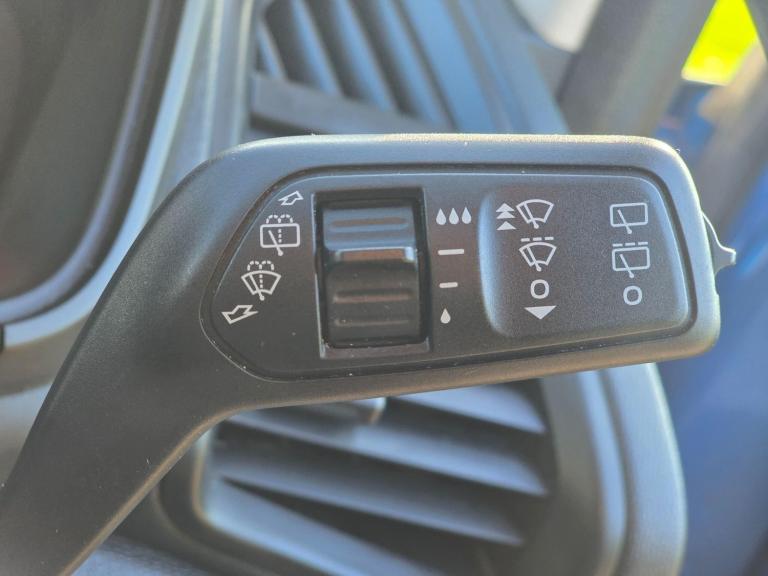 2018 Ford Ecosport 1.0T EcoBoost Zetec Auto Euro 6 (s/s) 5dr HATCHBACK Petrol Automatic