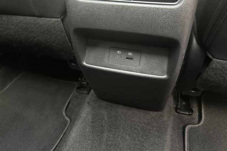 2024 Nissan Qashqai 1.3 DIG-T MH TEKNA 5DR Hatchback Petrol Manual