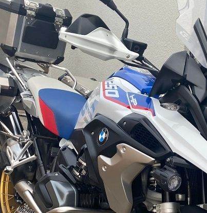 Low seat for BMW R1250GS/ GSA / GS Trophy Rallye with luggage plate