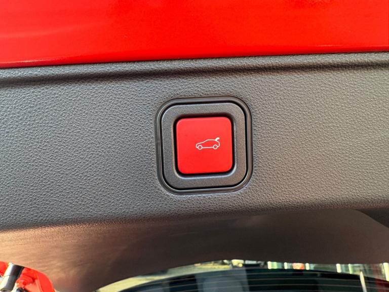 2025 Fiat 600 115kW La Prima 54kWh 5dr Auto HATCHBACK ELECTRIC Automatic