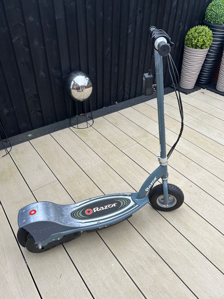 Razor e300 electric scooter