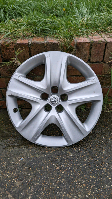 Genuine cap R17 for VAUXHALL ASTRA J and ZAFIRA C