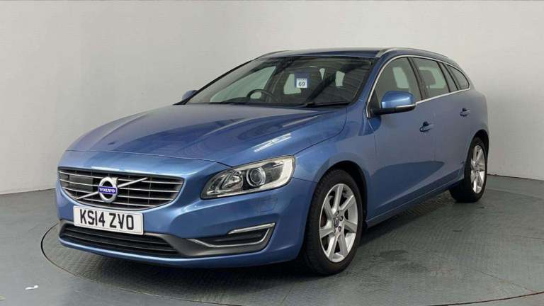 VOLVO V60 2.4 D5 SE Lux Nav 2014