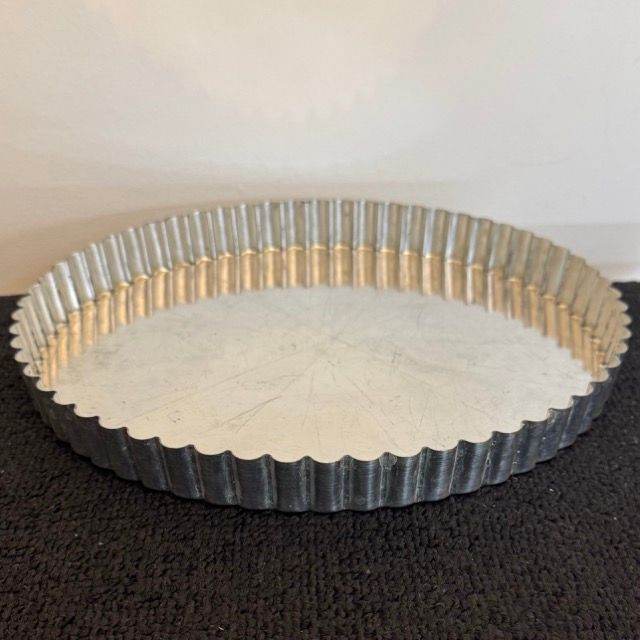 Tart Tin with Removable Loose Base £3.