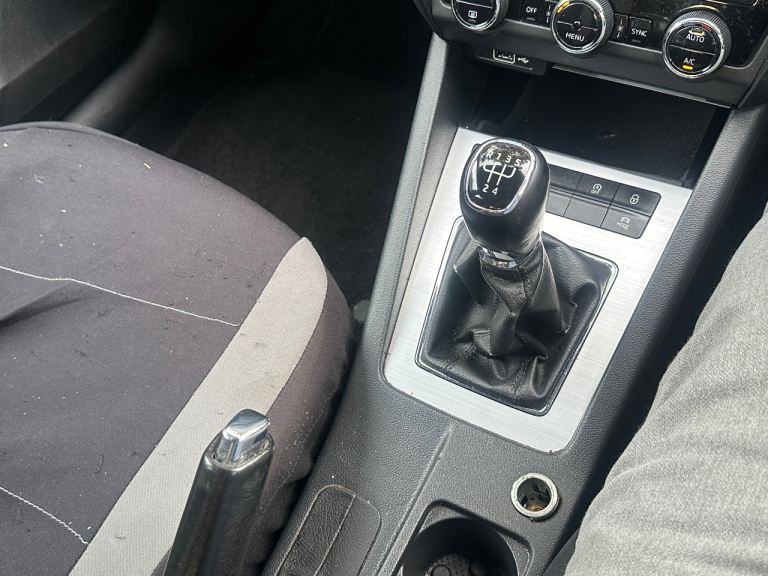 Skoda, OCTAVIA, Estate, 2019, Manual, 1598 (cc), 5 doors