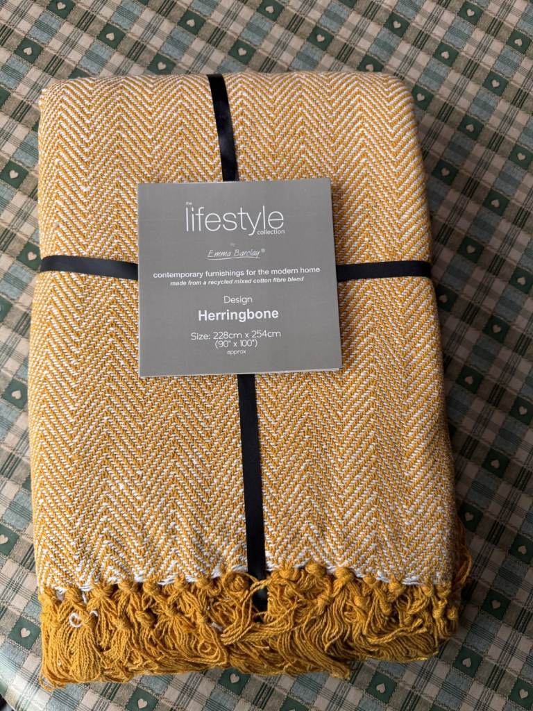 Blanket/throw
