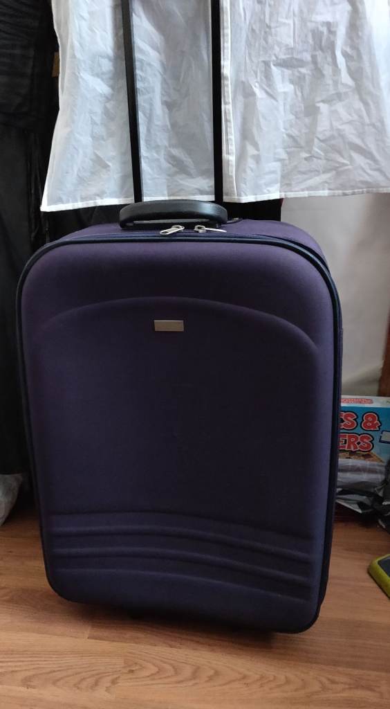 Navy 2 Wheels Soft case Small Suitcase