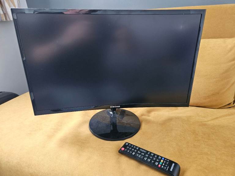 Samsung 32" Smart tv