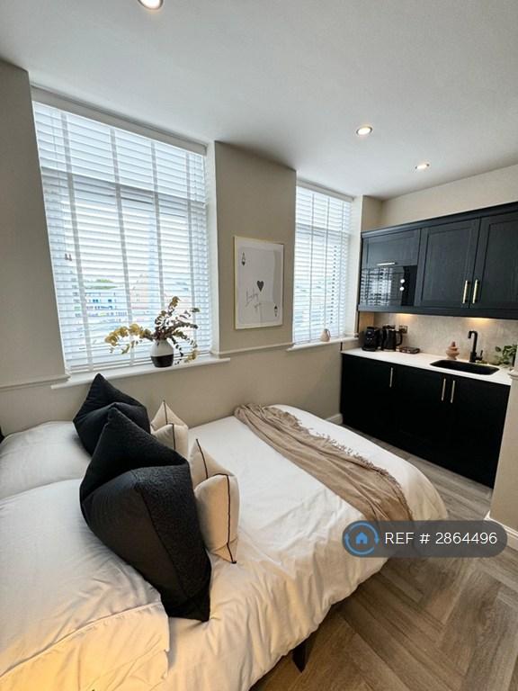 1 bedroom in Swinton, Swinton, Manchester, M27 (#2864496)