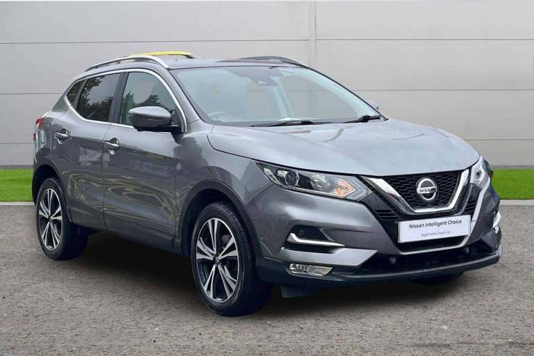 Nissan Qashqai 1.3 DIG-T N-Connecta SUV 5dr Petrol Manual Euro 6 (s/s) (140 ps) SUV Petrol Manual