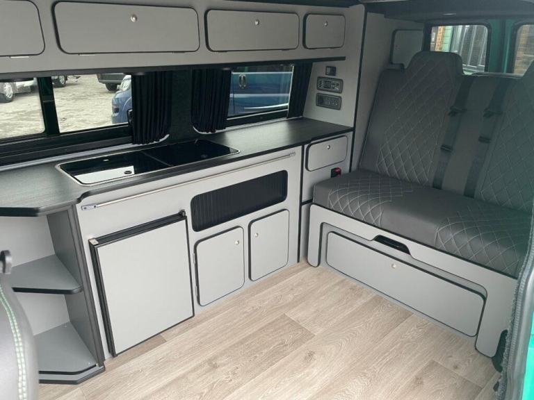 Volkswagen Transporter T28 Camperking 4 berth 5 belt Rock & Roll bed camperv