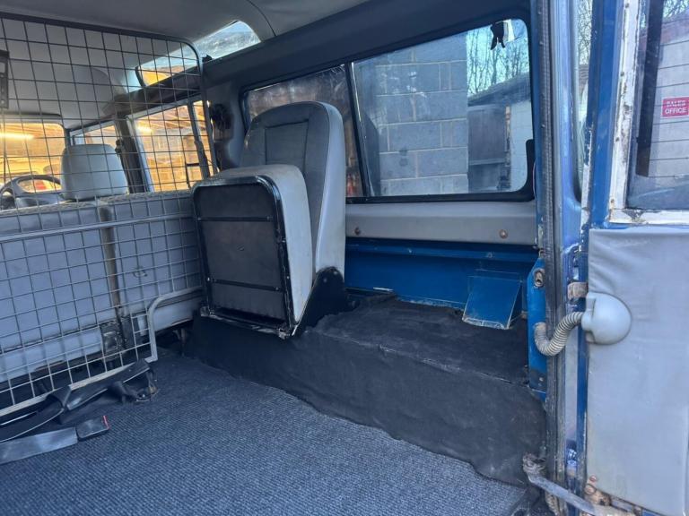 2000 Land Rover Defender Hard Top Td5 PANEL VAN DIESEL Manual