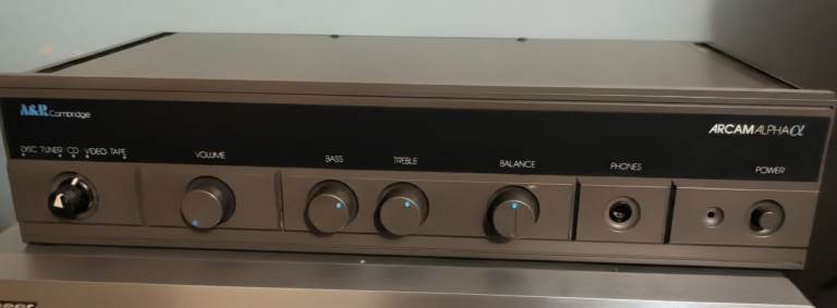 A&R Cambridge Arcam Alpha vintage amplifier 