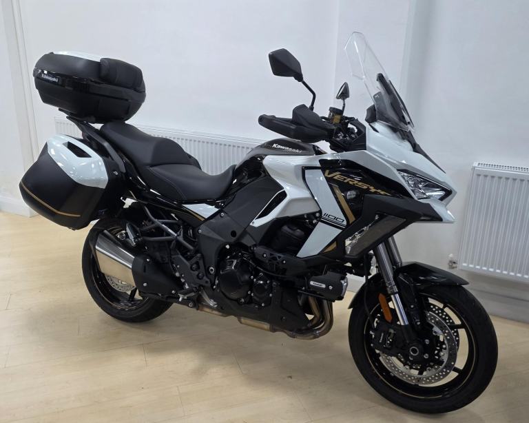 Kawasaki Versys 1100 SE GT
