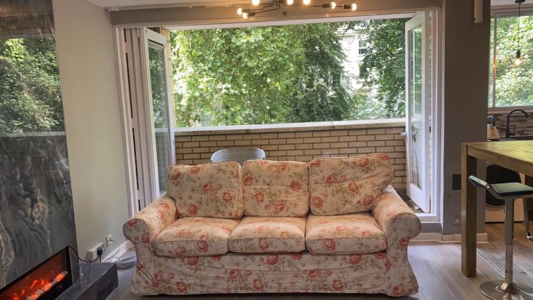 Lovely one bedroom apartment for rent in Bayswater 