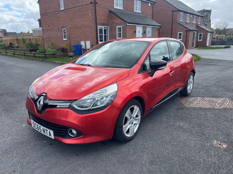 Renault, CLIO, Hatchback, 2015, Manual, 1461 (cc), 5 doors