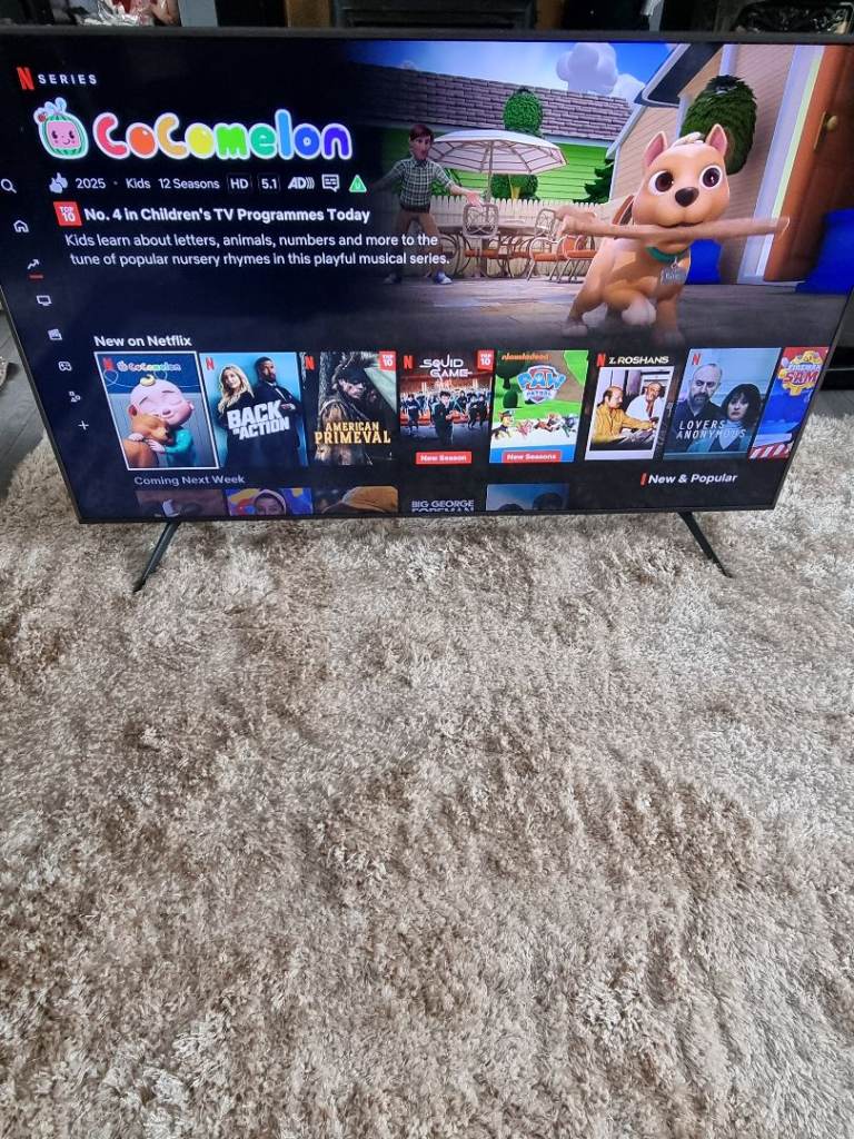 Free delivery SAMSUNG 50" QLED 4K SMART TV TELEVISION 