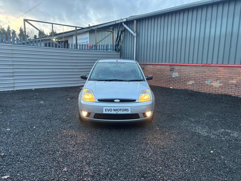 2003 Ford Fiesta 1.6 Ghia 5dr HATCHBACK Petrol Manual