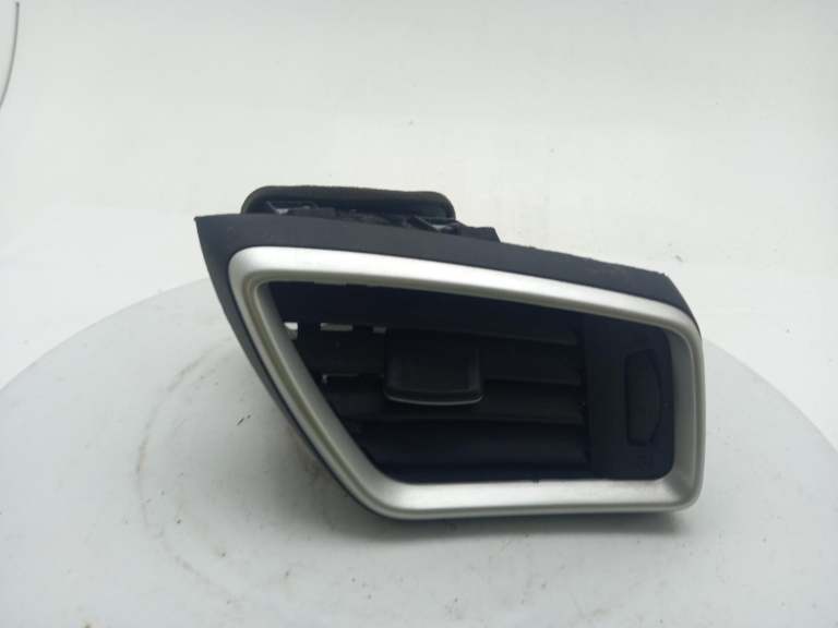 Nissan Qashqai Interior Dashboard Air Vent 2014-2021