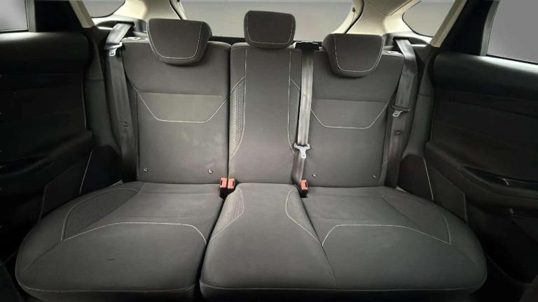 2015 Ford Focus 1.0 EcoBoost Zetec 5dr HATCHBACK PETROL Manual