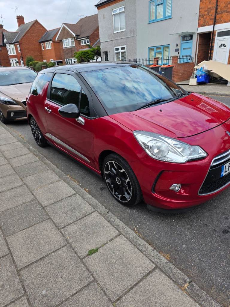 Citroen, DS3, Hatchback, 2014, Manual, 1560 (cc), 3 doors