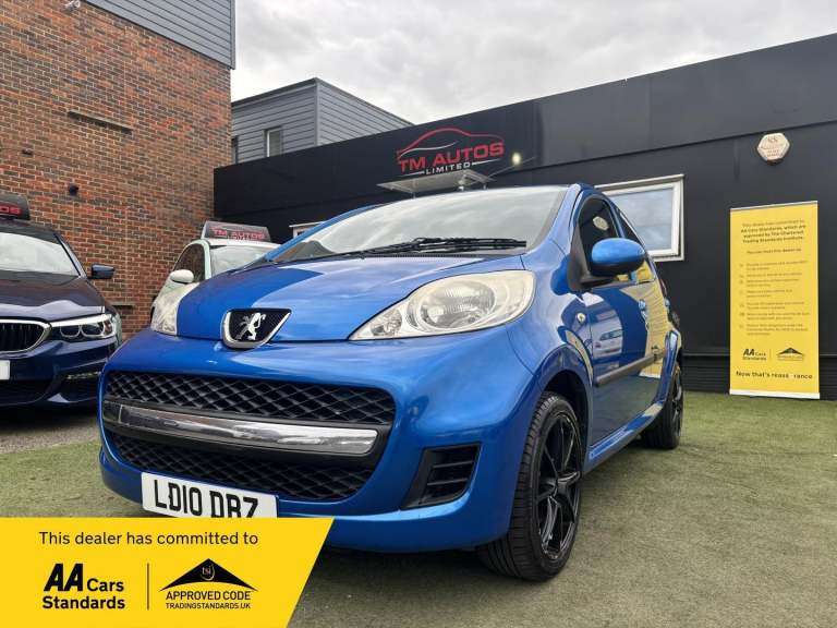 2010 Peugeot 107 1.0 12V Verve Euro 4 5dr Petrol