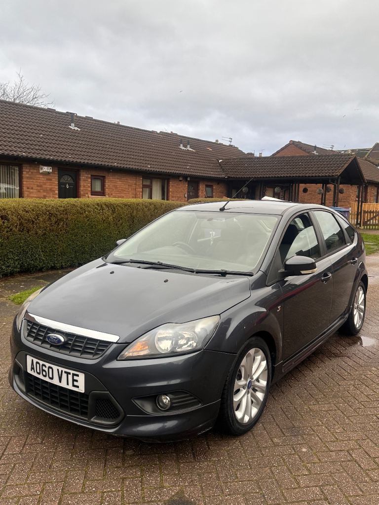 Ford, FOCUS, Hatchback, 2011, Manual, 1560 (cc), 5 doors