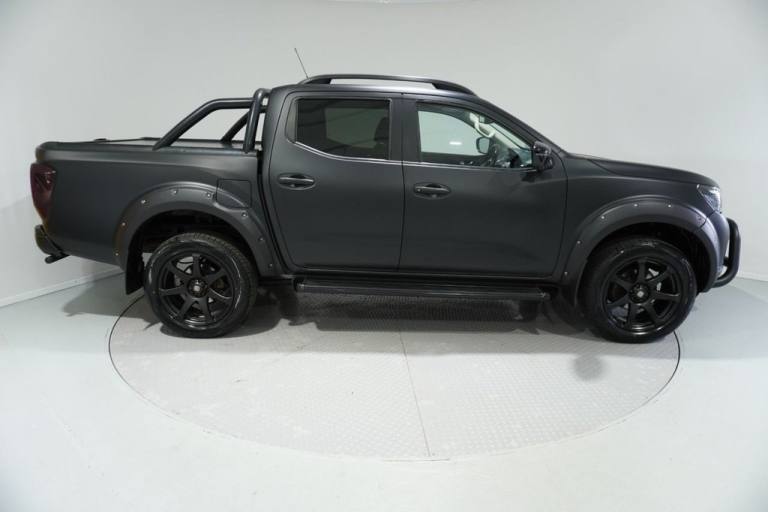2020 Nissan Navara Double Cab Pick Up N-Guard 2.3dCi 190 TT 4WD Auto PICK UP DIESEL Automatic
