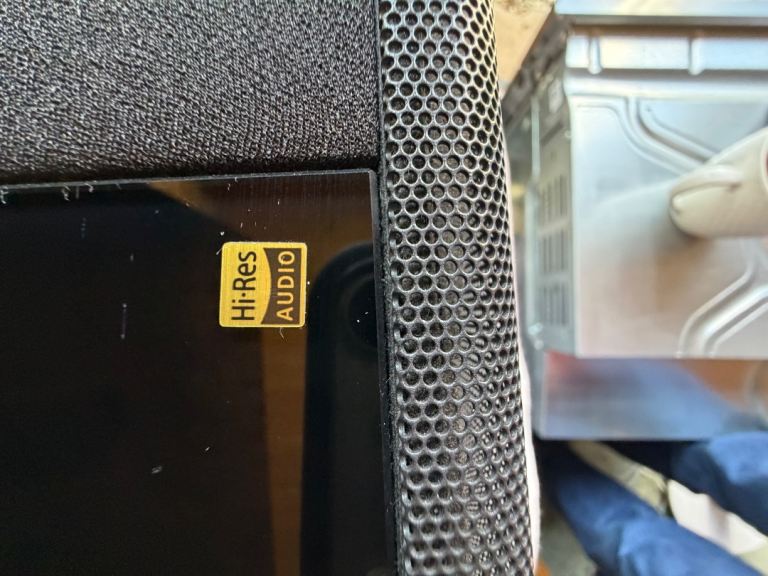 Sony HT-A7000 Soundbar with added extra Sony Rear Speakers - Hi-Res Audio