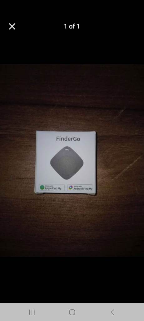 Smart Tag Compatible with Iphone and Android BNIB