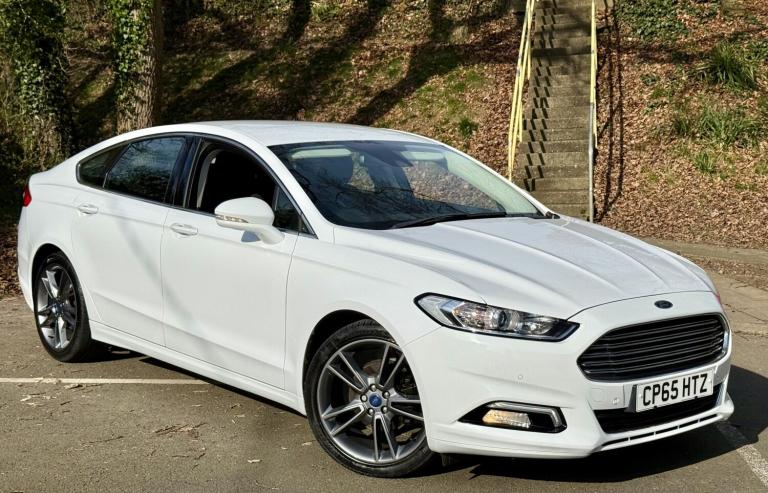 FORD MONDEO 2.0 TDCi*180 TITANIUM*AUTO-CRUISE-DAB-NAV-FDSH-2OWN**STUNNING!**